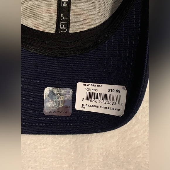 Chicago Bears hat with Sticker Tags - Picture 7 of 9
